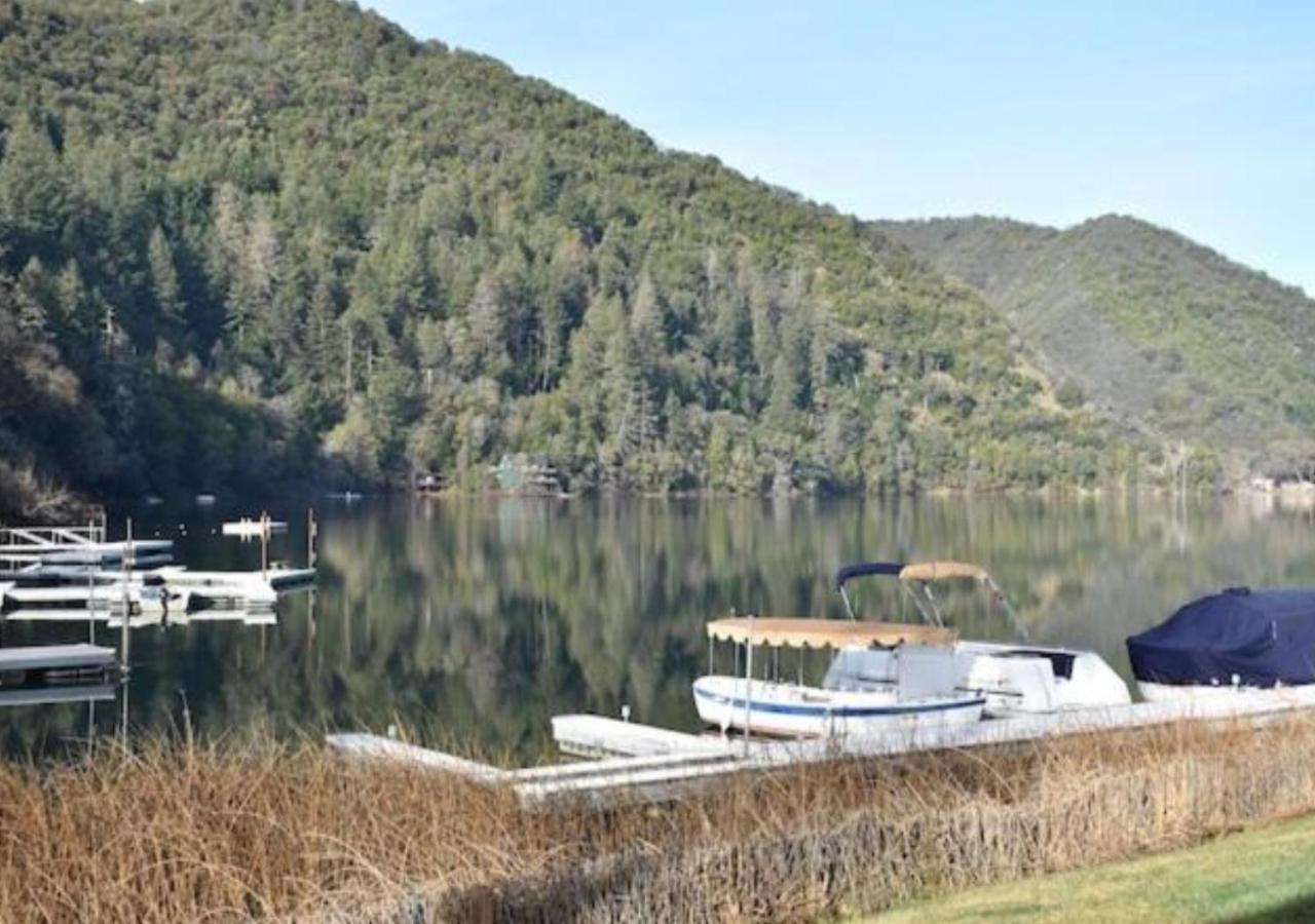 The Lodge At Blue Lakes Upper Lake Exterior foto